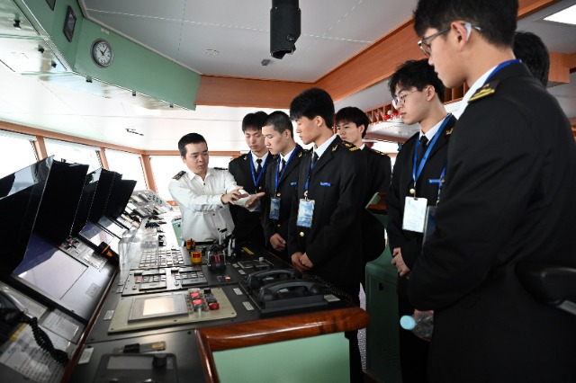 图二.jpg 图二.jpg